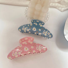 Load image into Gallery viewer, Petal Perfect Hair Claw Clip