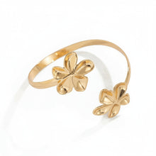 Load image into Gallery viewer, Sea Spiral Cuff