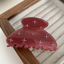 Load image into Gallery viewer, Luxe Pearl Clip