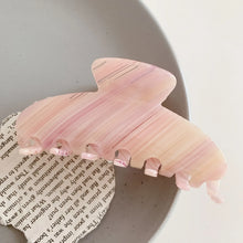Load image into Gallery viewer, Parisian Hair Claw Clip