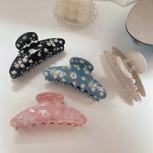Load image into Gallery viewer, Petal Perfect Hair Claw Clip