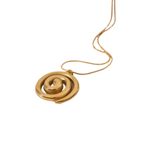 Load image into Gallery viewer, Solara Pendant Necklace