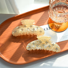 Load image into Gallery viewer, Lustre Hair Clip