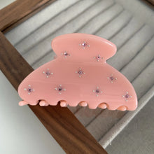 Load image into Gallery viewer, Luxe Pearl Clip