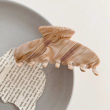 Load image into Gallery viewer, Parisian Hair Claw Clip
