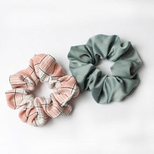 Load image into Gallery viewer, Set of 2 Cotton Classics