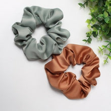 Load image into Gallery viewer, Set of 2 Cotton Classics