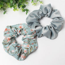 Load image into Gallery viewer, Set of 2 Cotton Classics