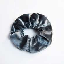 Load image into Gallery viewer, Vintage Hair Bands