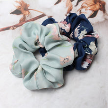 Load image into Gallery viewer, Set of 2 Cotton Classics