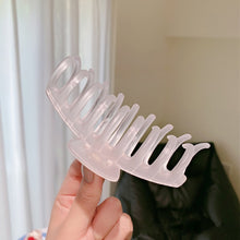 Load image into Gallery viewer, Pearl Gloss Clip