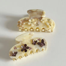 Load image into Gallery viewer, Garden Bloom Clip
