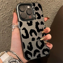 Load image into Gallery viewer, Wild Guard Leopard Case
