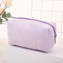 Load image into Gallery viewer, Velvet Makeup Bag
