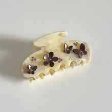 Load image into Gallery viewer, Garden Bloom Clip
