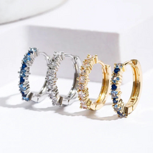 Load image into Gallery viewer, Astrid Crest Earring
