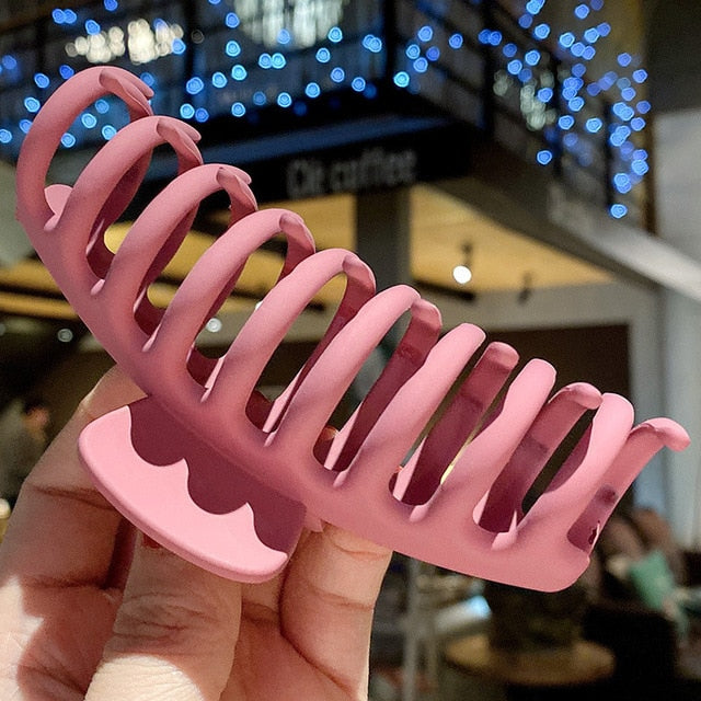 Pearl Matte Clip