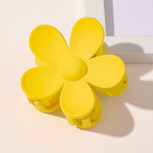 Load image into Gallery viewer, Maui Flower Clip
