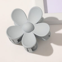 Load image into Gallery viewer, Maui Flower Clip
