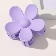 Load image into Gallery viewer, Maui Flower Clip
